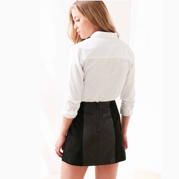 UO Cooperative Bernice Suede Leather Skirt Size 12 - Picture 4 of 9